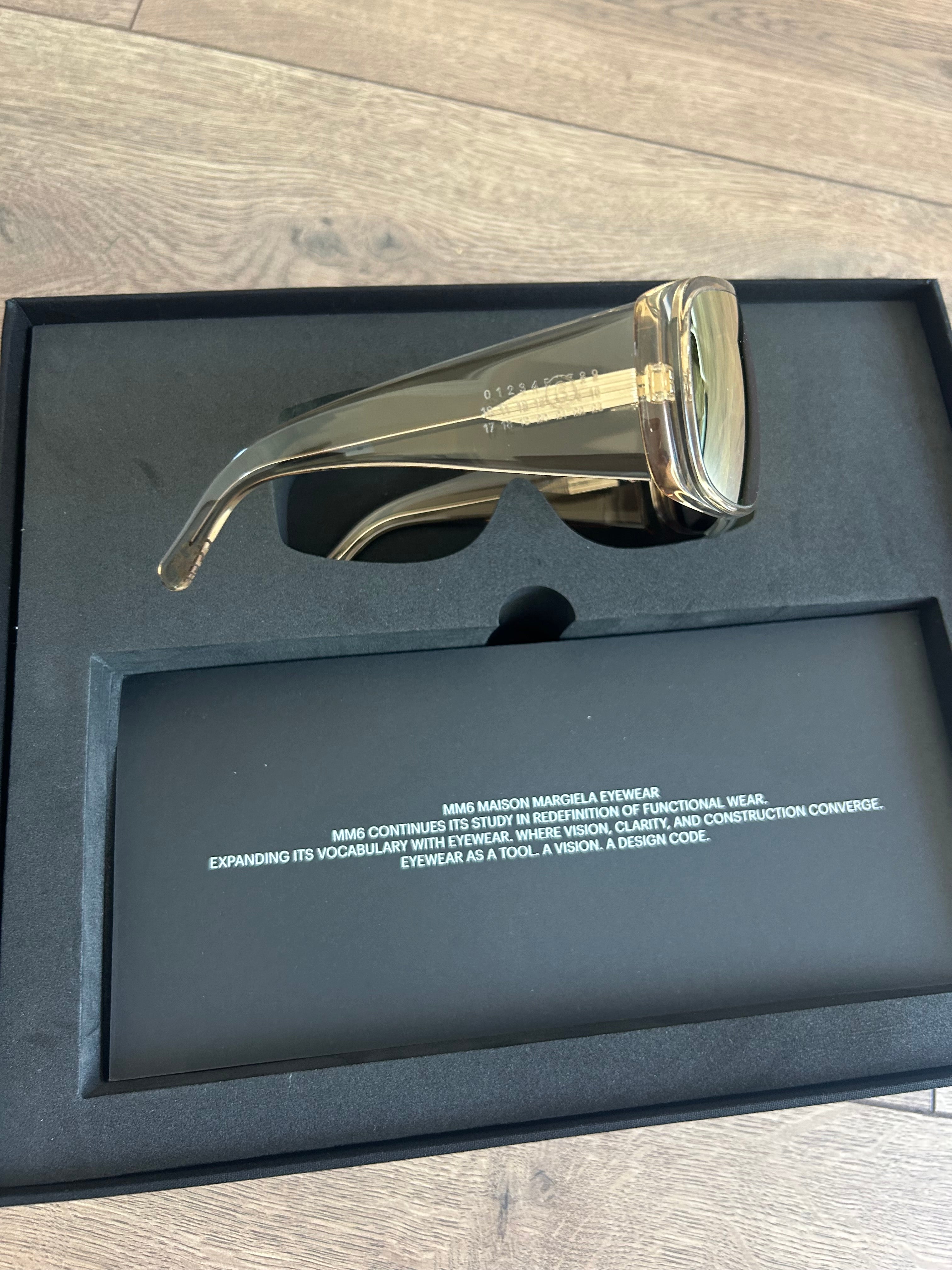 Brand New MM6 Maison Margiela MASK UNISEX - SUNGLASSES - Ivory