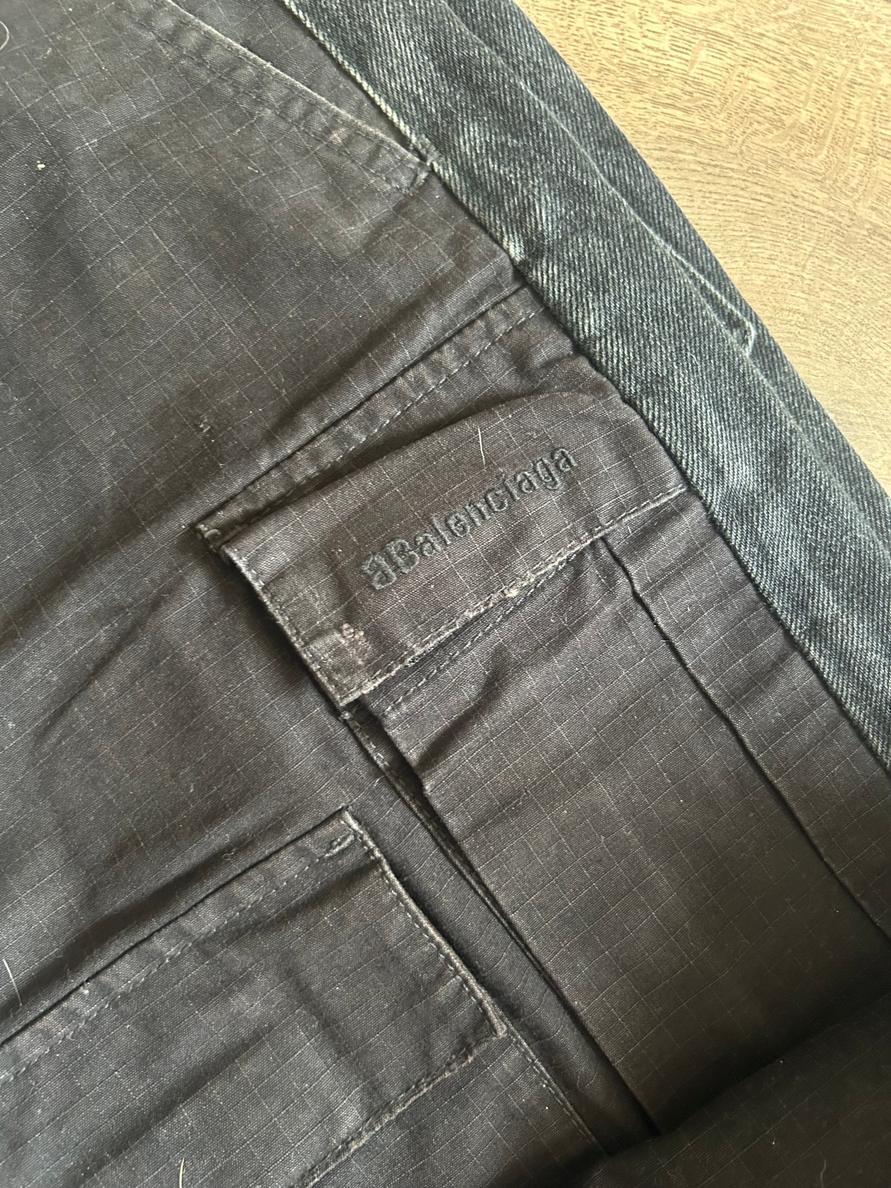 Balenciaga distressed Cargo jeans