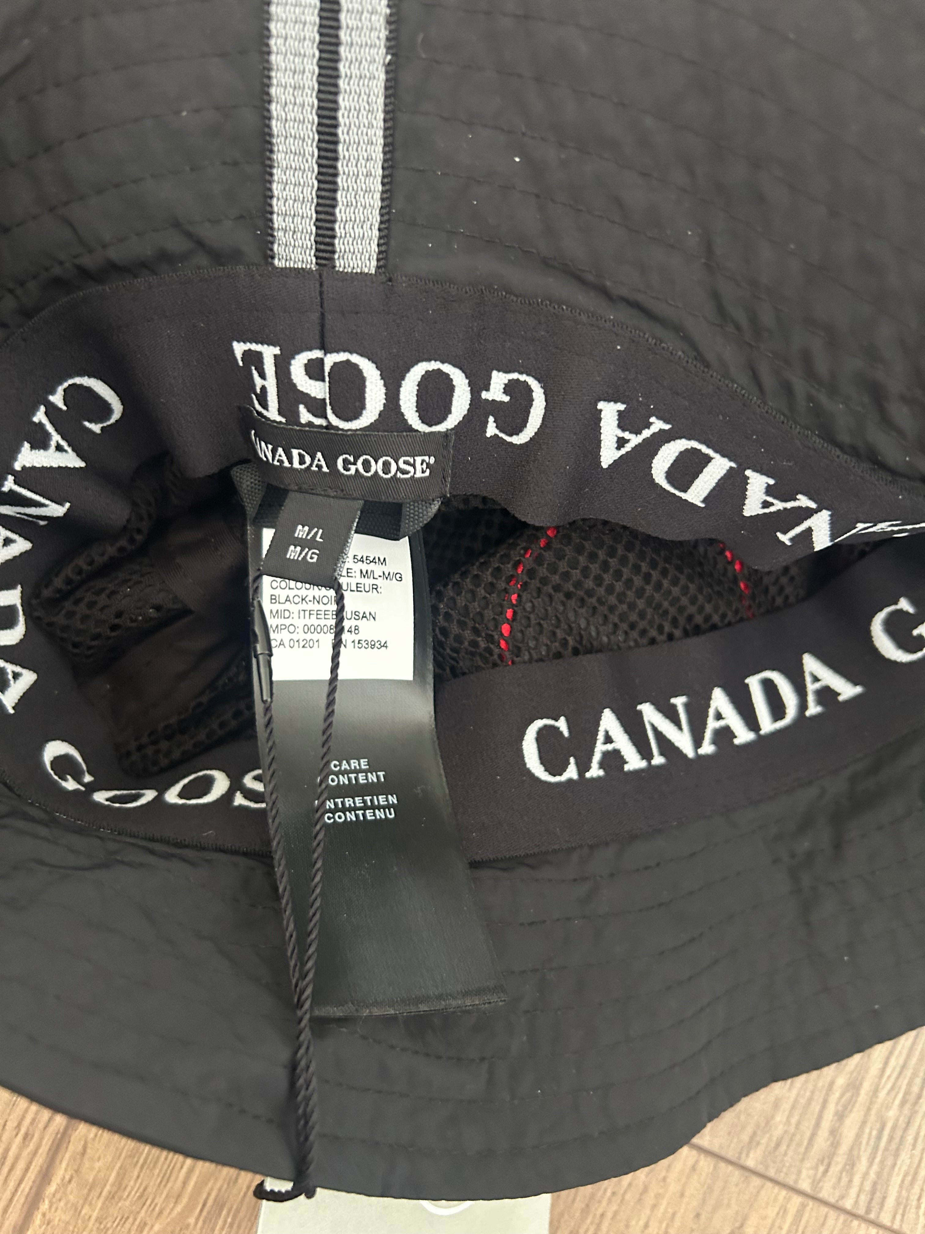Canada Goose Haven Bucket Hat | Black | Size M / L