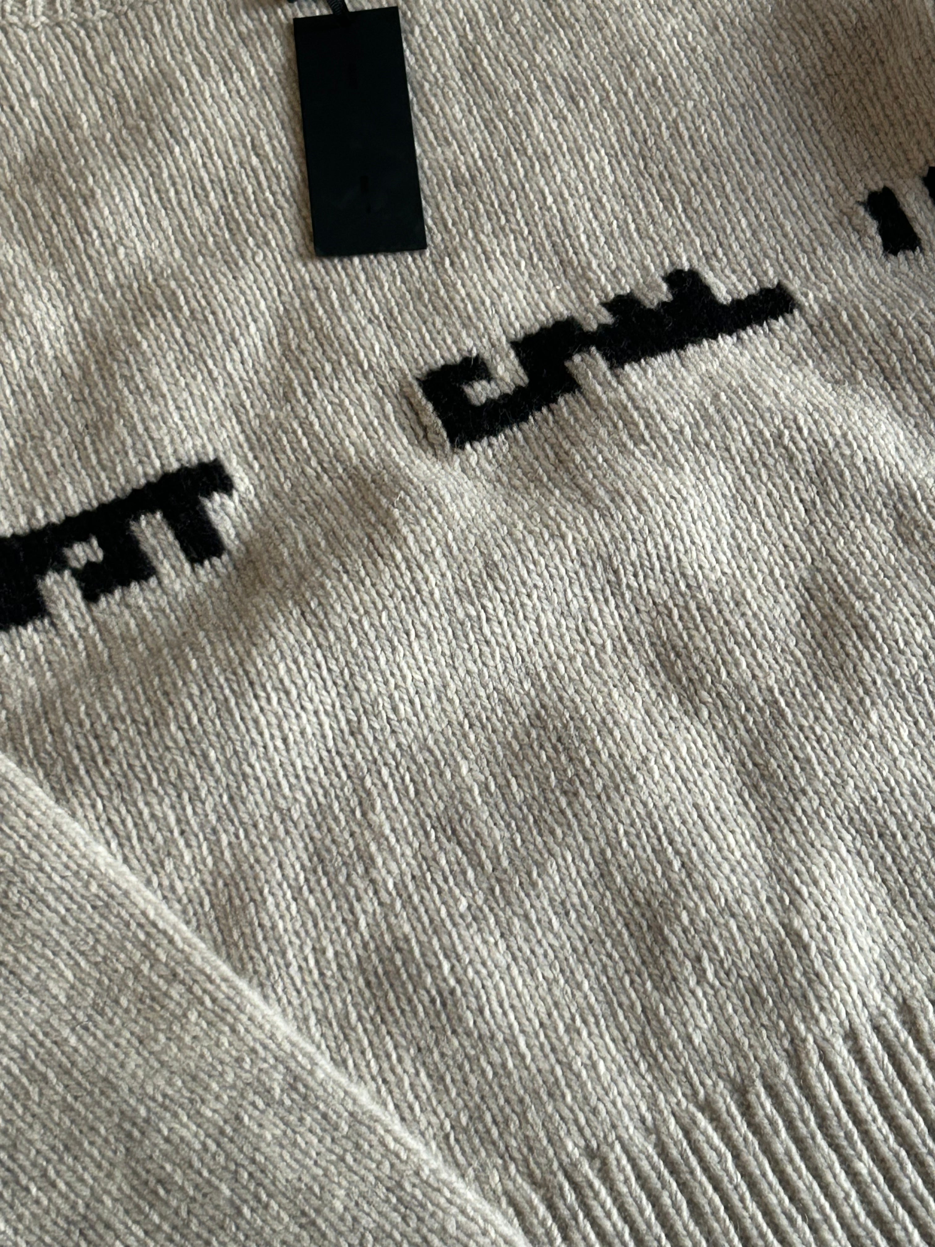 Brand New Heliot Emil Serene Lambswool creweneck RRP €450